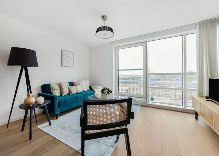 Stunning 2B Vauxhall Apt Near Thames & Tube